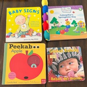Baby sign language and other Books bundle 6-12 months